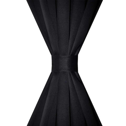 2-pack svarta gardiner med hyskupphängning 135 x 245 cm