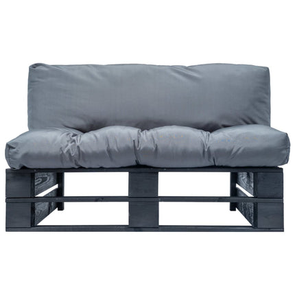 Pallsoffa med gråa dynor furu