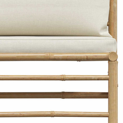 Mittensoffa för trädgården med gräddvita dynor bambu