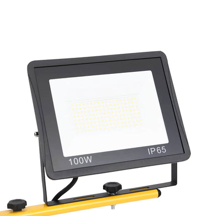 Strålkastare med stativ 2x100 W LED kallvit