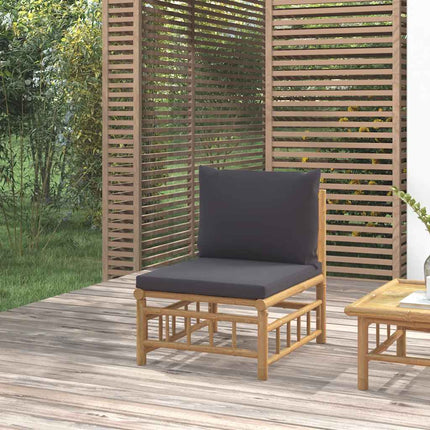Soffa mittdel med mörkgråa dynor bambu