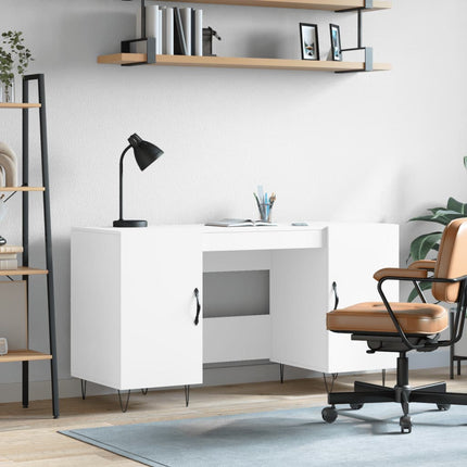 Skrivbord vit 140x50x75 cm konstruerat trä