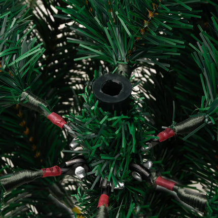 Plastgran med kottar och röda bär gångjärn 120 cm