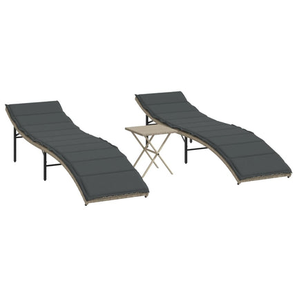 Solsängar 2 st med bord ljusgrå konstrotting