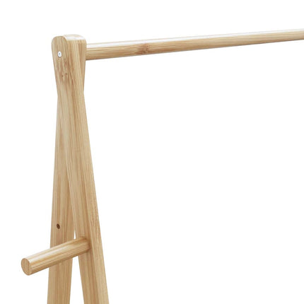 Klädställ med hyllor och hjul 132x45,5x155,5 cm bambu