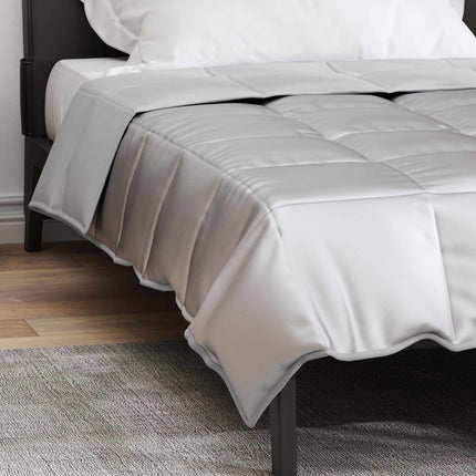 Sommar Duvet Silver 135 x 200 cm Satin och Mikrofiber