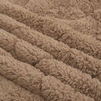 Full Års-Duvet 140 x 220 cm Nej Taupe Andningsbar